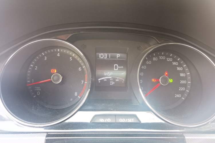 Used Volkswagen Bora 2016 1.6L Automatic Comfort Model Instrument Cluster