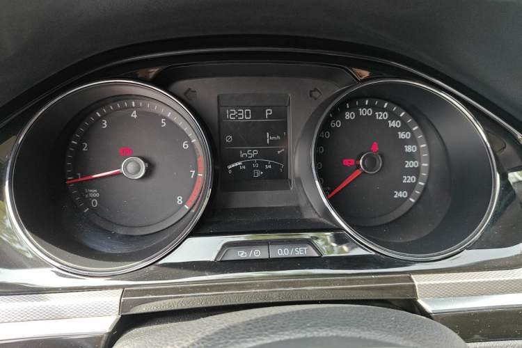 Used Volkswagen Bora 2016 1.6L Automatic Comfort Model Instrument Cluster