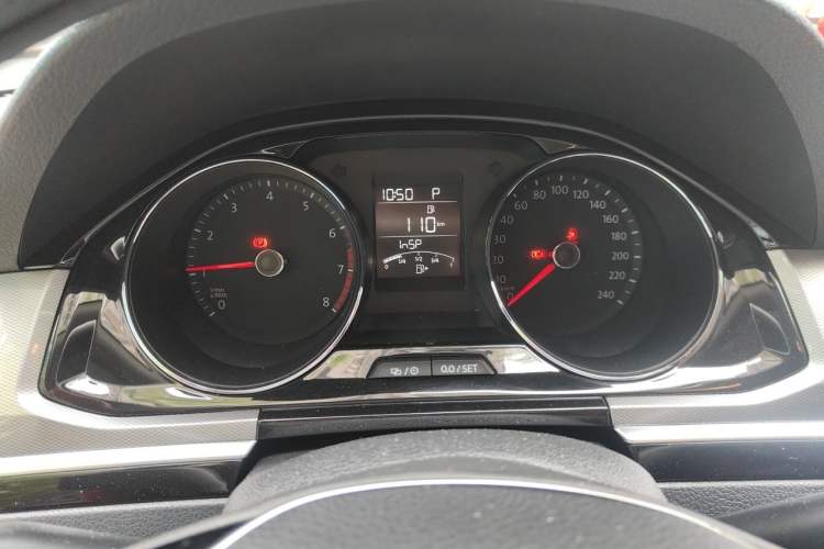 Used Volkswagen Bora 2016 1.6L Automatic Comfort Model Instrument Cluster