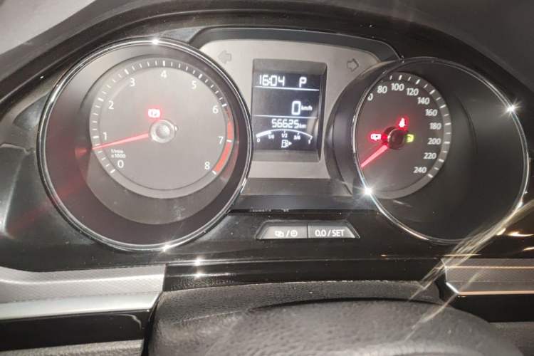 Used Volkswagen Bora 2016 1.6L Automatic Comfort Model Instrument Cluster