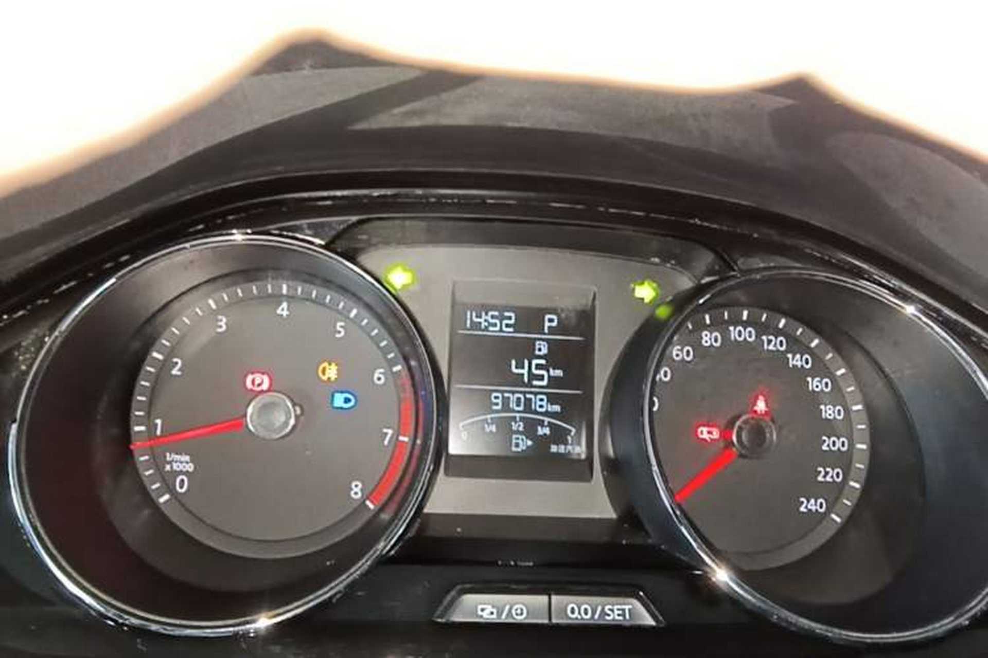 Used Volkswagen Bora 2016 1.6L Automatic Comfort Model Instrument Cluster