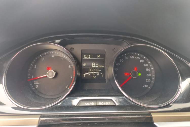 Used Volkswagen Bora 2016 230TSI DSG 25th Anniversary Edition Instrument Cluster