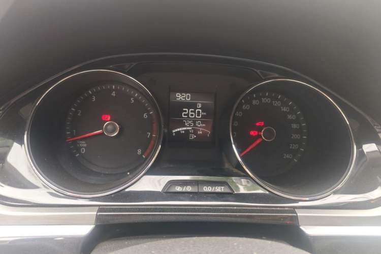Used Volkswagen Bora 2016 1.6L Manual Comfort Model Instrument Cluster