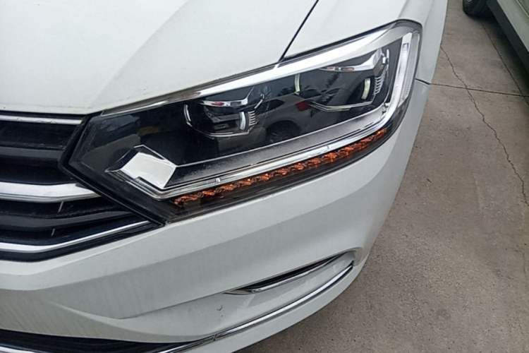 Used Volkswagen Bora 2016 1.6L Automatic Comfort Model Left Front Headlight