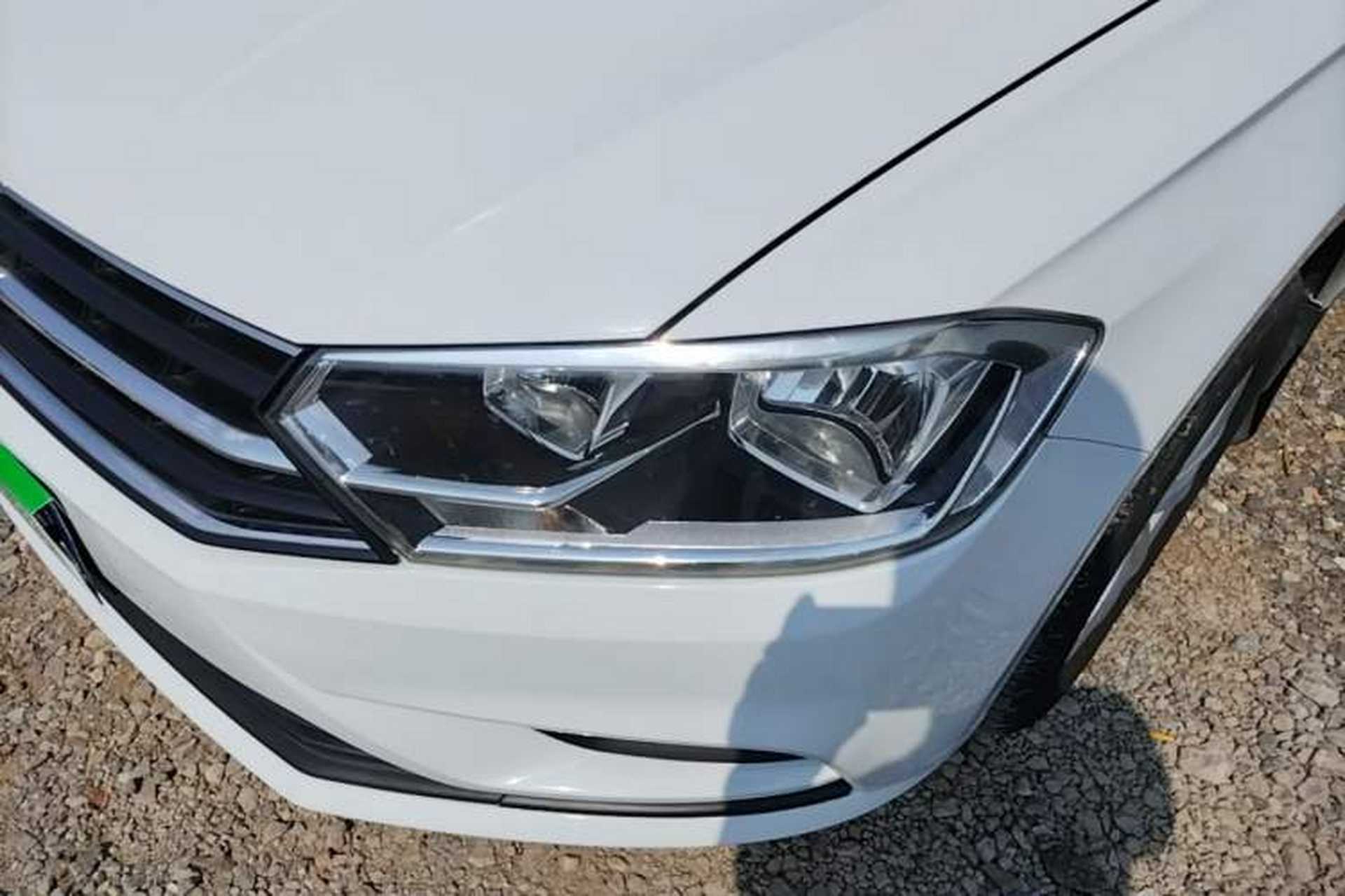 Used Volkswagen Bora 2016 1.6L Manual Fashion Edition Left Front Headlight
