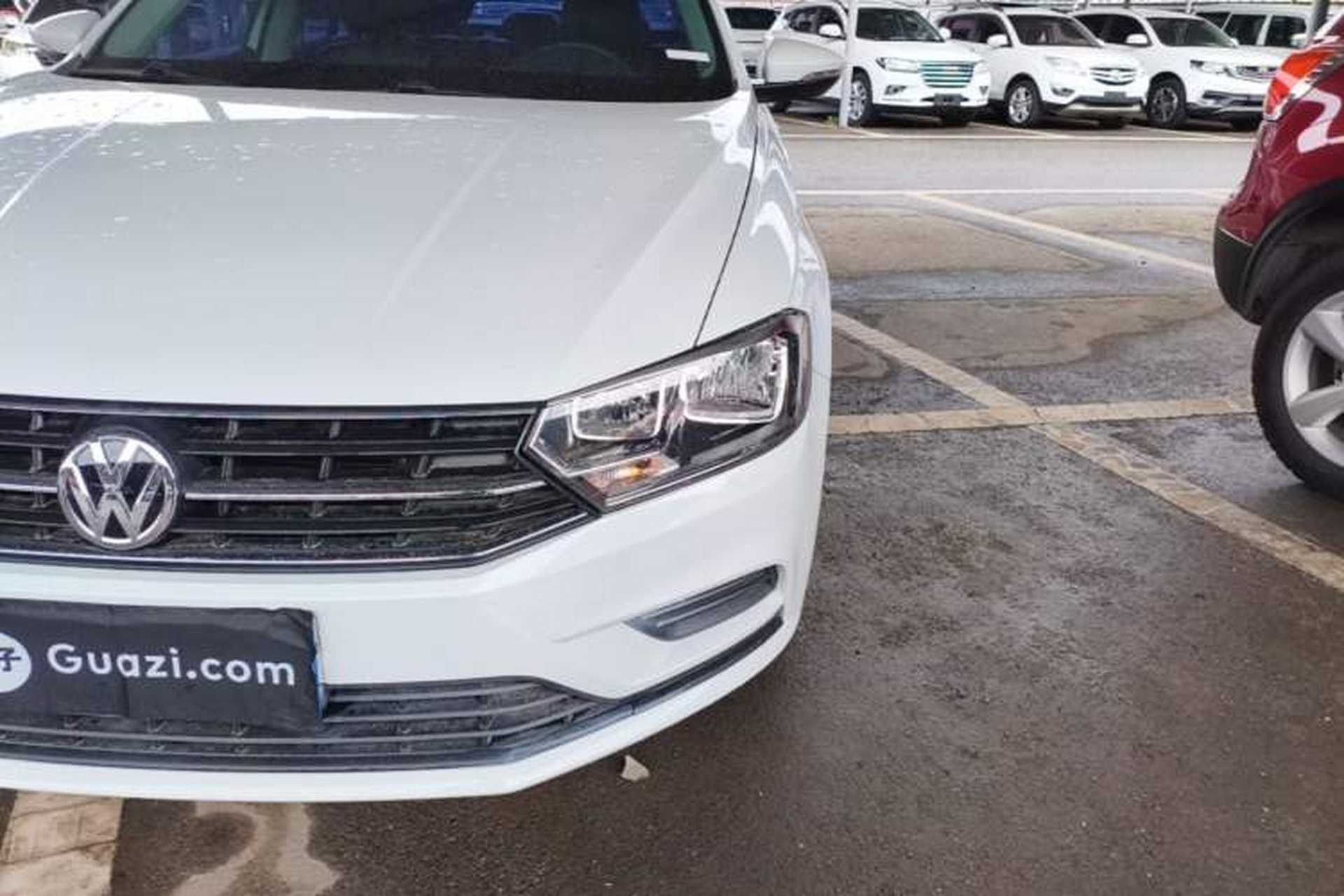 Used Volkswagen Bora 2016 1.6L Automatic Fashion Model Left Front Headlight