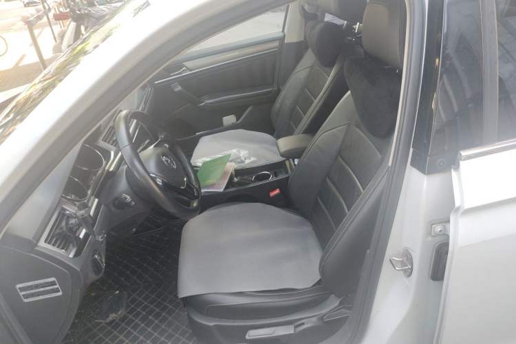 Used Volkswagen Bora 2016 1.6L Automatic Comfort Model Left Front Seat