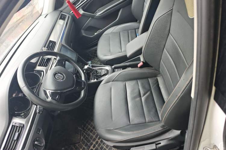 Used Volkswagen Bora 2016 1.6L Automatic Comfort Model Left Front Seat