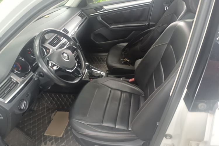 Used Volkswagen Bora 2016 1.6L Automatic Comfort Model Left Front Seat