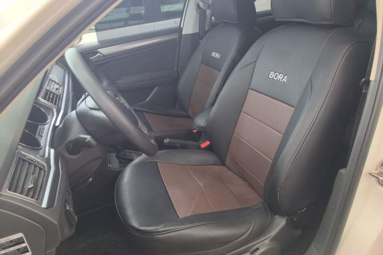 Used Volkswagen Bora 2016 1.6L Automatic Fashion Model Left Front Seat