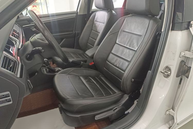 Used Volkswagen Bora 2016 1.6L Automatic Comfort Model Left Front Seat