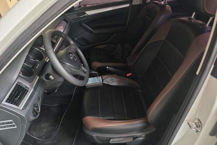 Used Volkswagen Bora 2016 1.6L Automatic Fashion Model Left Front Seat
