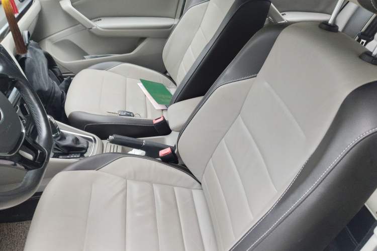 Used Volkswagen Bora 2016 1.6L Automatic Comfort Model Left Front Seat