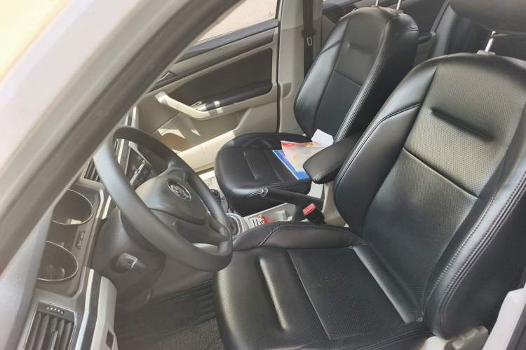 Used Volkswagen Bora 2016 1.6L Manual Fashion Edition Left Front Seat