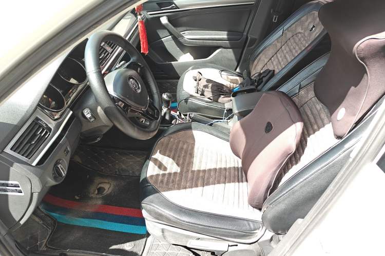 Used Volkswagen Bora 2016 1.6L Manual Comfort Model Left Front Seat
