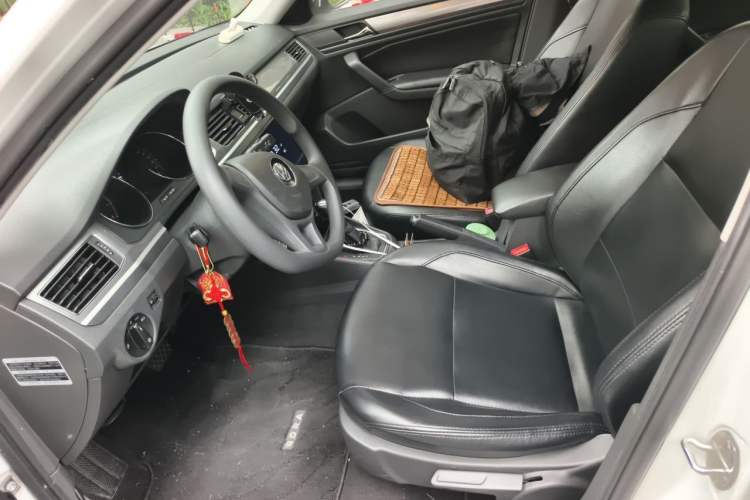 Used Volkswagen Bora 2016 1.6L Automatic Fashion Model Left Front Seat