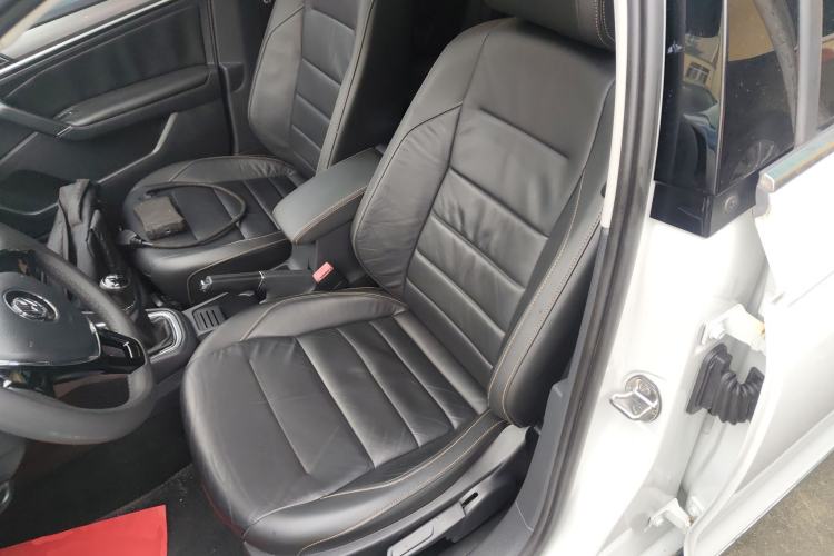 Used Volkswagen Bora 2016 230TSI Manual Comfort Version Left Front Seat
