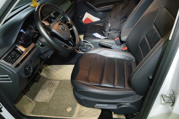 Used Volkswagen Bora 2016 1.6L Automatic Comfort Model Left Front Seat