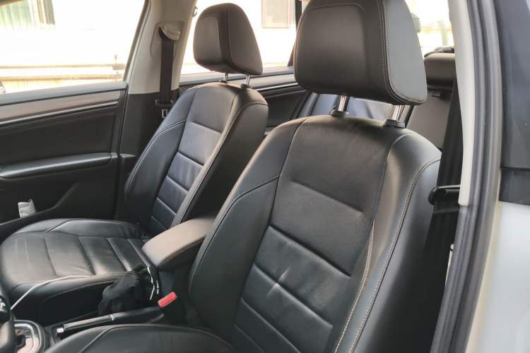 Used Volkswagen Bora 2016 1.6L Automatic Comfort Model Left Front Seat