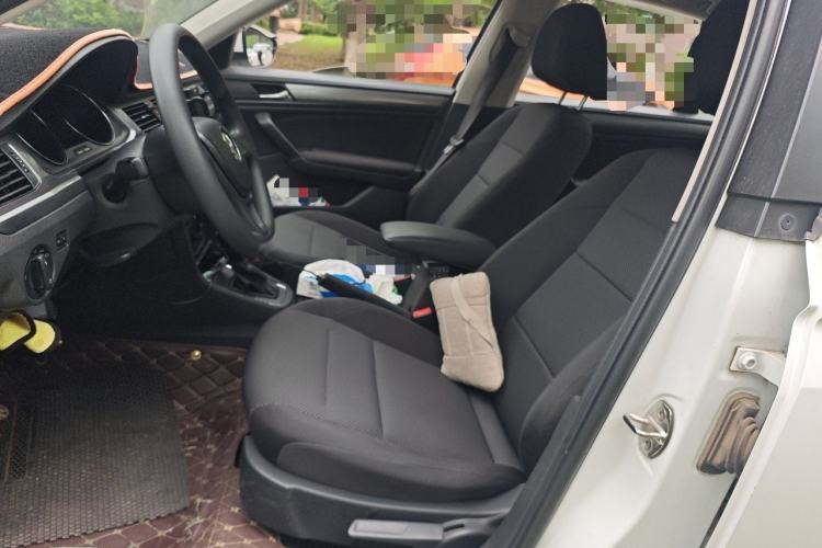 Used Volkswagen Bora 2016 1.6L Automatic Fashion Model Left Front Seat