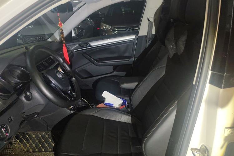 Used Volkswagen Bora 2016 230TSI DSG Comfort Model Left Front Seat