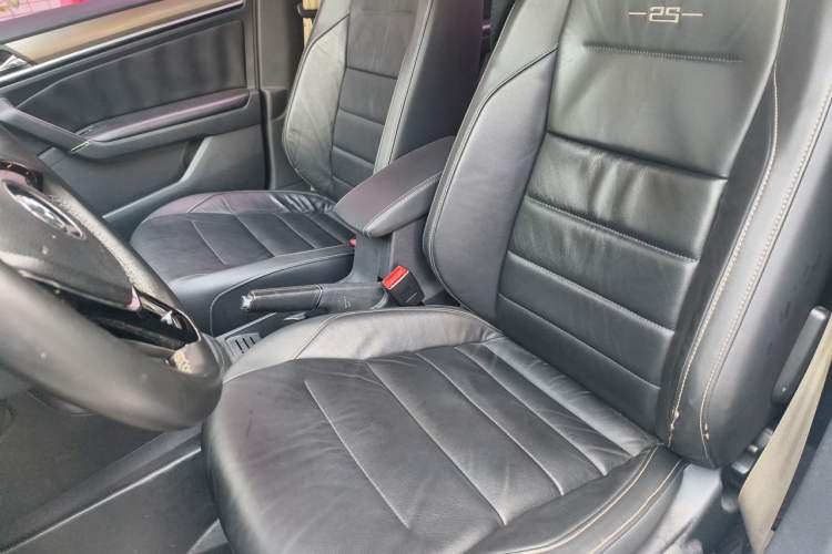 Used Volkswagen Bora 2016 230TSI DSG 25th Anniversary Edition Left Front Seat
