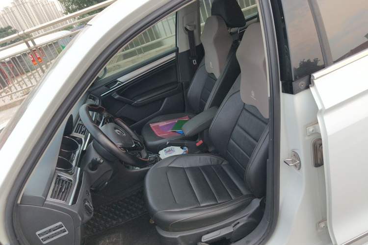 Used Volkswagen Bora 2016 1.6L Automatic Comfort Model Left Front Seat
