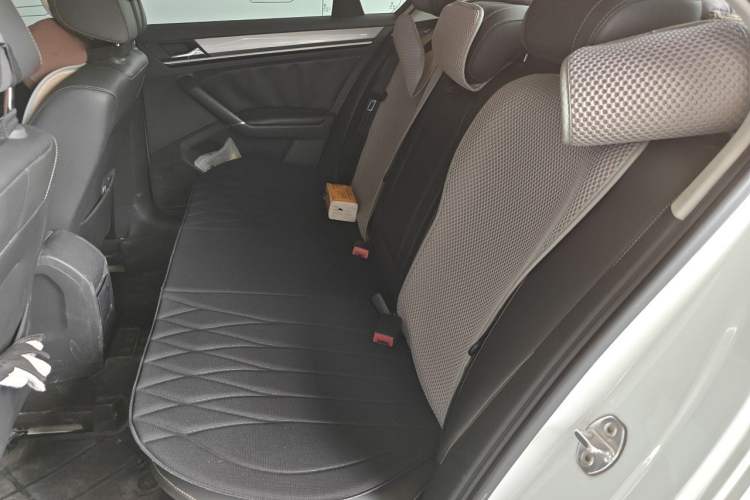 Used Volkswagen Bora 2016 1.6L Automatic Comfort Model Left Rear Seat