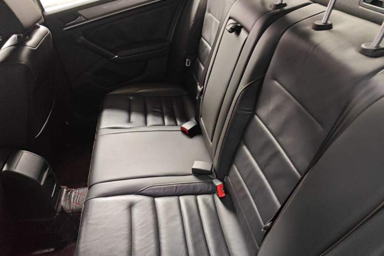 Used Volkswagen Bora 2016 1.6L Automatic Comfort Model Left Rear Seat
