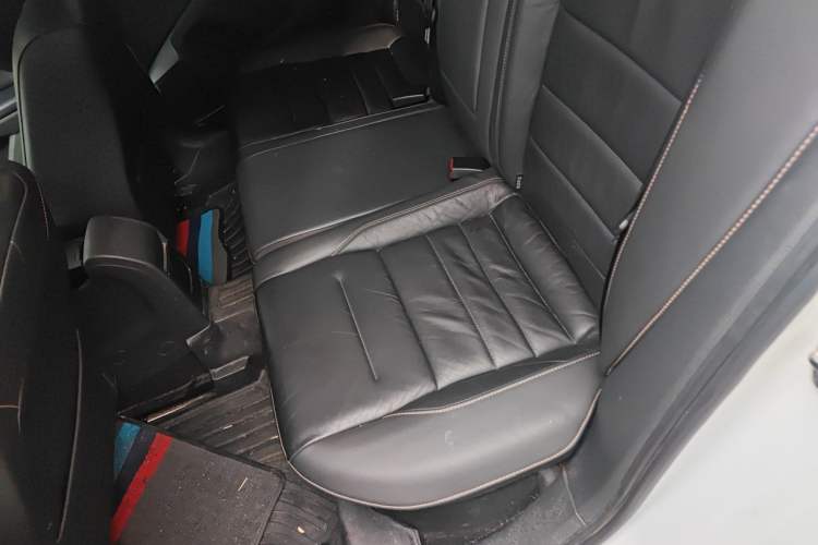 Used Volkswagen Bora 2016 1.6L Automatic Comfort Model Left Rear Seat