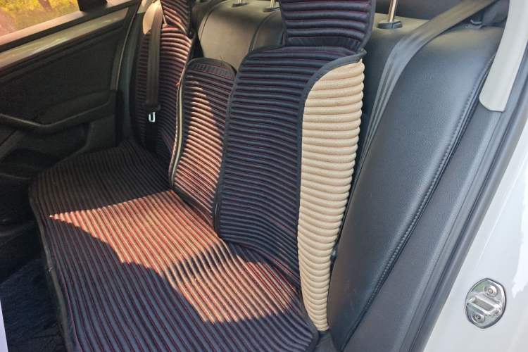 Used Volkswagen Bora 2016 1.6L Automatic Fashion Model Left Rear Seat