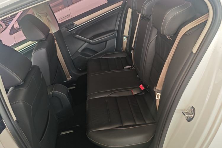Used Volkswagen Bora 2016 230TSI DSG 25th Anniversary Edition Left Rear Seat