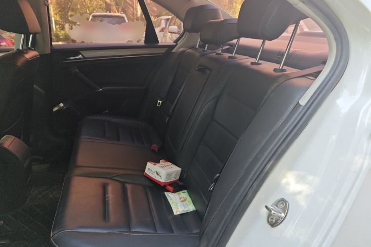 Used Volkswagen Bora 2016 1.6L Automatic Comfort Model Left Rear Seat