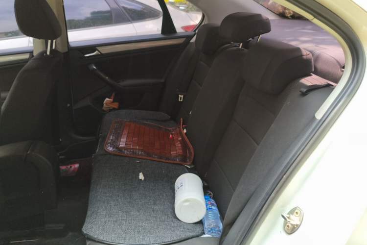 Used Volkswagen Bora 2016 1.6L Automatic Fashion Model Left Rear Seat