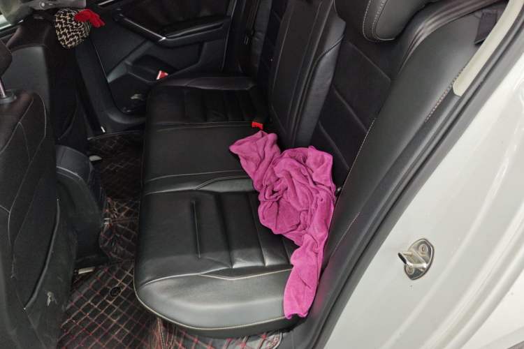 Used Volkswagen Bora 2016 1.6L Automatic Comfort Model Left Rear Seat