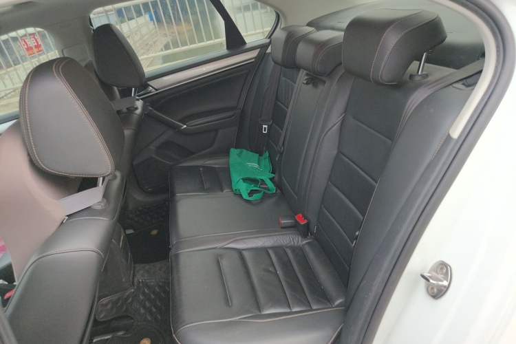 Used Volkswagen Bora 2016 1.6L Automatic Comfort Model Left Rear Seat