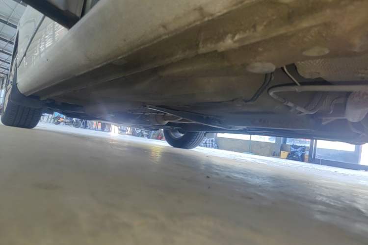 Used Volkswagen Bora 2016 230TSI DSG Comfort Model Left Side Sill