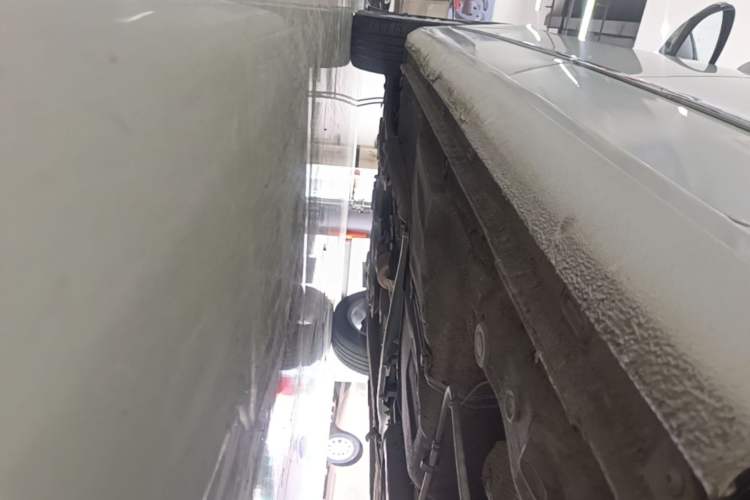 Used Volkswagen Bora 2016 1.6L Automatic Comfort Model Left Side Sill