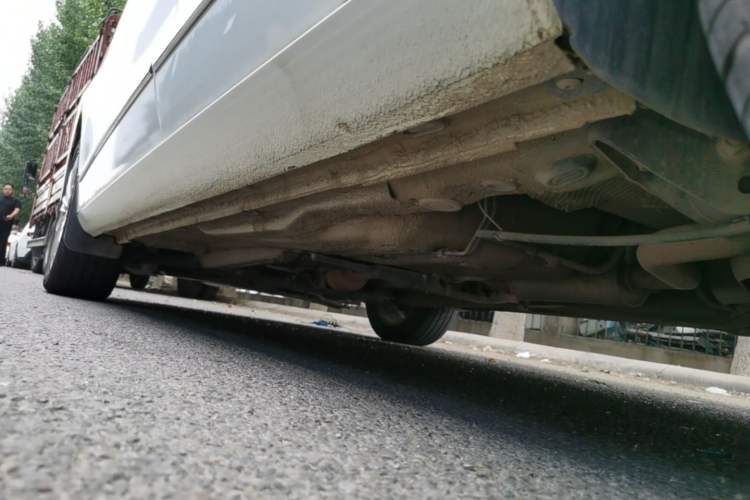 Used Volkswagen Bora 2016 1.6L Manual Comfort Model Left Side Sill