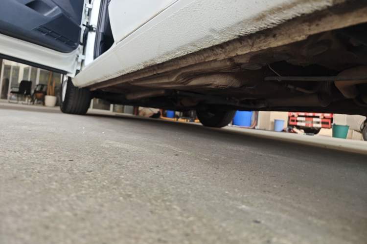 Used Volkswagen Bora 2016 1.6L Automatic Fashion Model Left Side Sill