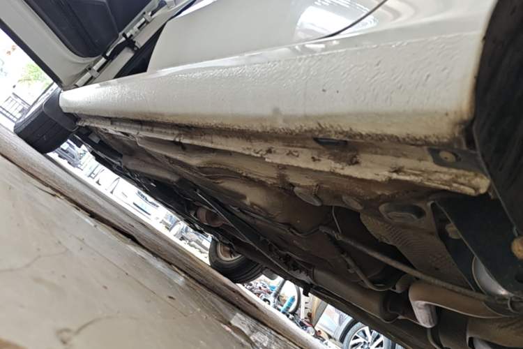Used Volkswagen Bora 2016 1.6L Automatic Fashion Model Left Side Sill