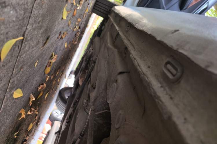 Used Volkswagen Bora 2016 1.6L Manual Comfort Model Left Side Sill
