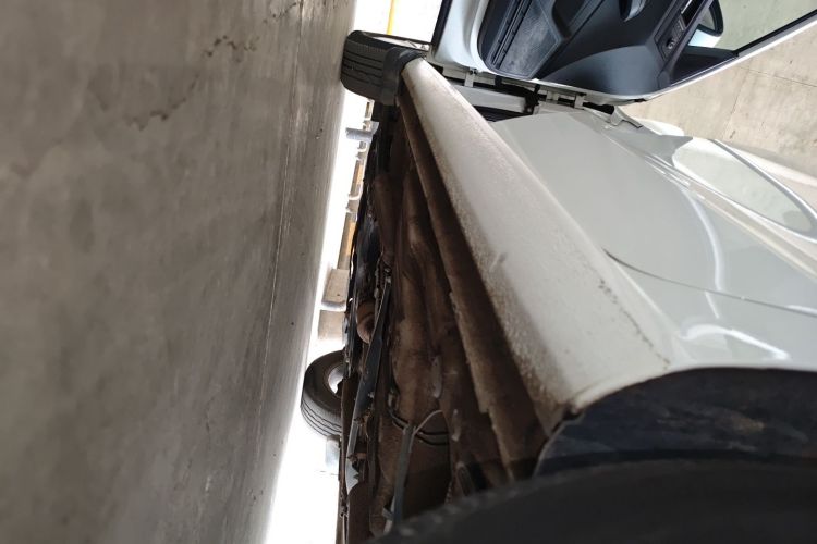 Used Volkswagen Bora 2016 1.6L Automatic Fashion Model Left Side Sill