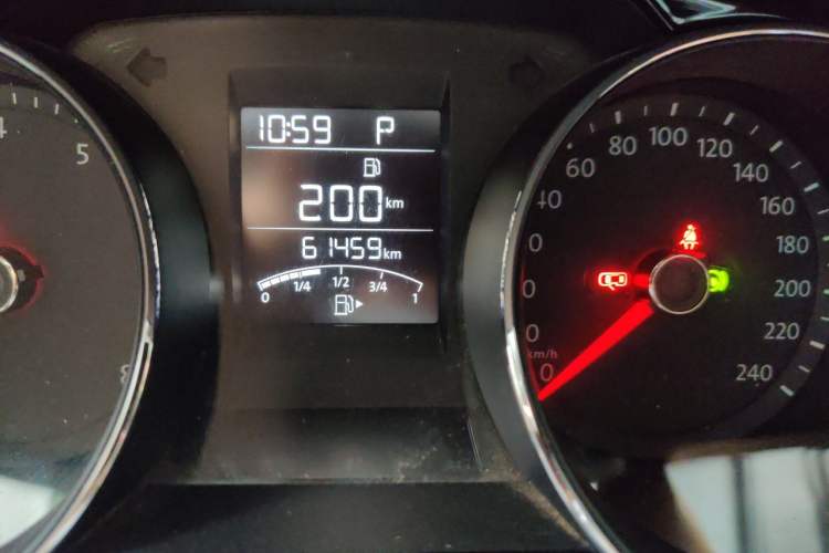Used Volkswagen Bora 2016 1.6L Automatic Comfort Model Odometer Close Up