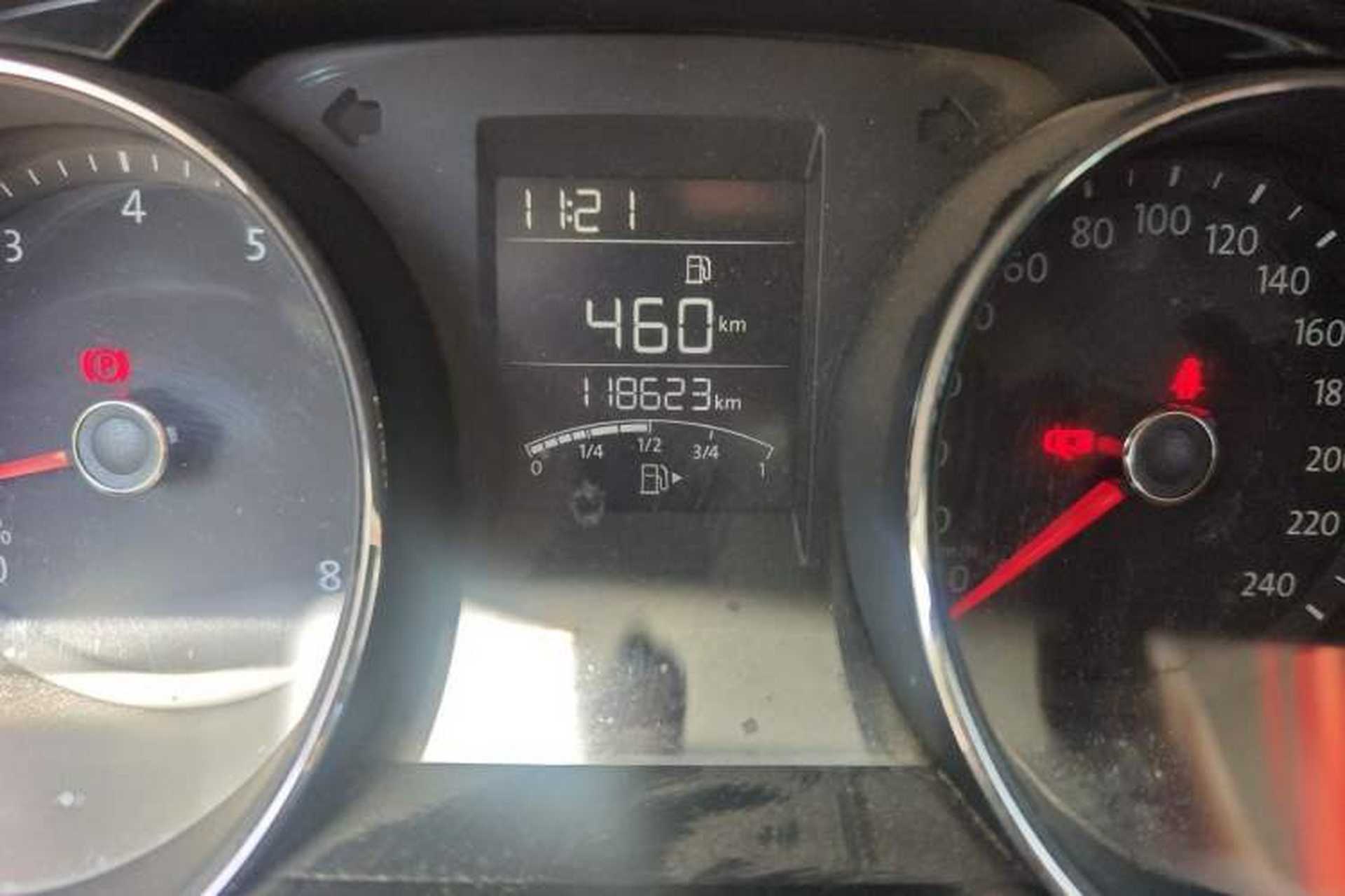 Used Volkswagen Bora 2016 1.6L Manual Comfort Model Odometer Close Up