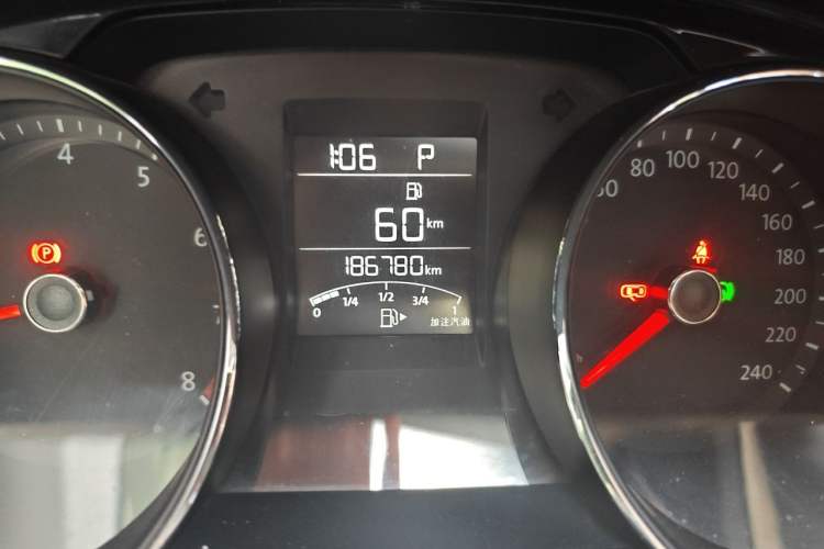 Used Volkswagen Bora 2016 230TSI DSG Comfort Model Odometer Close Up