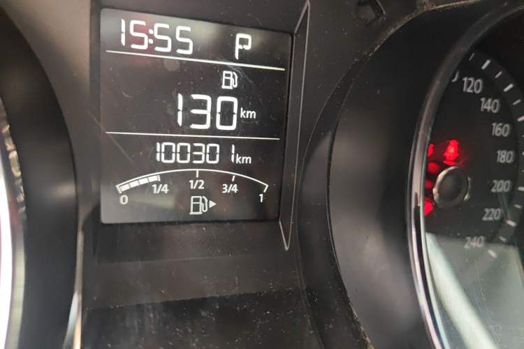 Used Volkswagen Bora 2016 1.6L Automatic Comfort Model Odometer Close Up