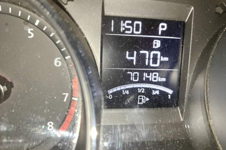 Used Volkswagen Bora 2016 1.6L Automatic Comfort Model Odometer Close Up