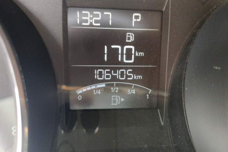 Used Volkswagen Bora 2016 1.6L Automatic Fashion Model Odometer Close Up