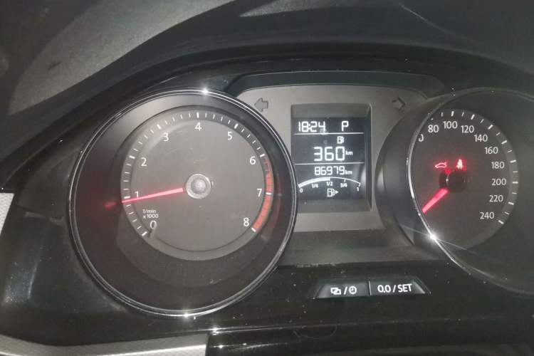 Used Volkswagen Bora 2016 1.6L Automatic Comfort Model Odometer Close Up